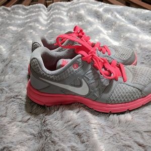 Nike women shoe